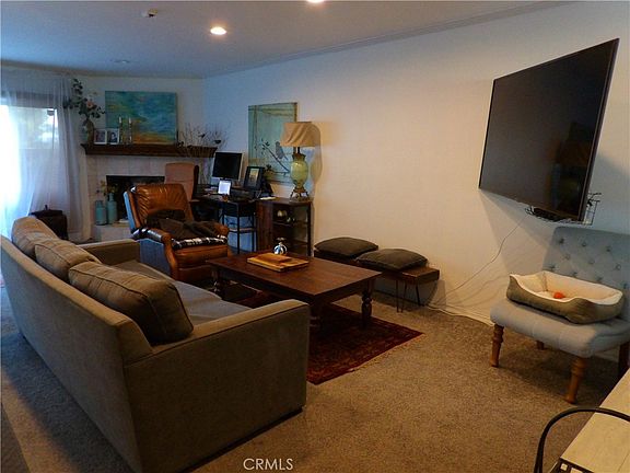 4th image of 19140 Lahey St Unit 4