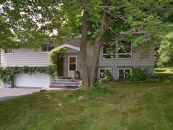 2nd image of 4801 Woodland Ave