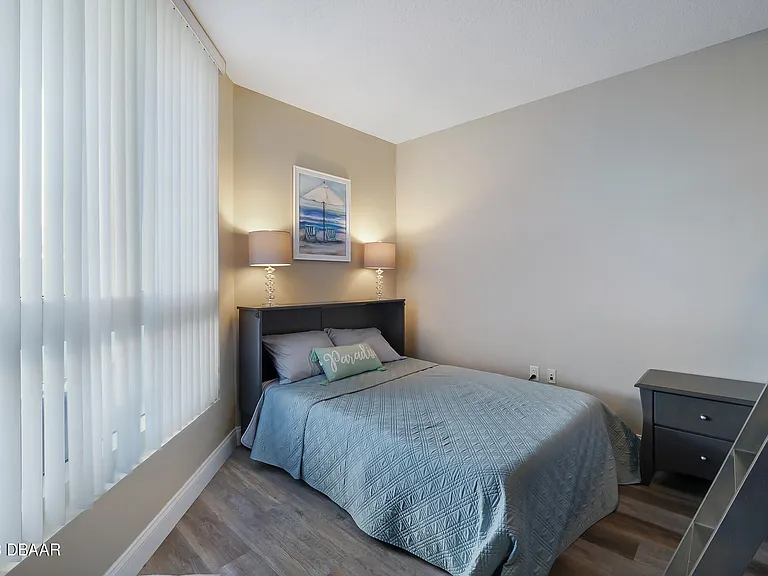 241 Riverside Dr #208 — Photo 25