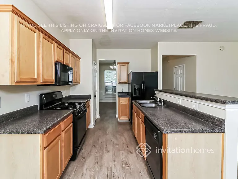 3755 Shenfield Dr — Photo 11