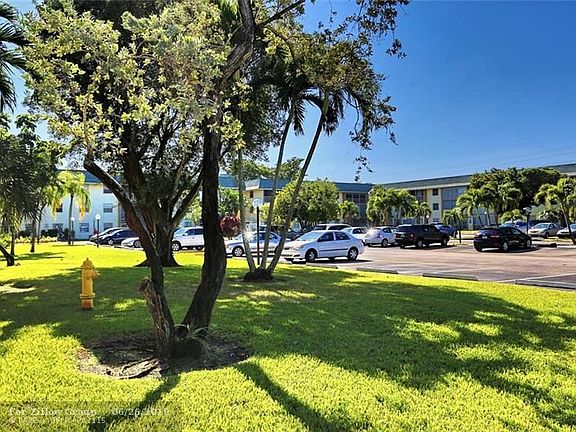 5th image of 5180 E Sabal Palm Blvd APT 140