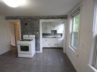 71 Peck St #3, North Attleboro, MA 02760