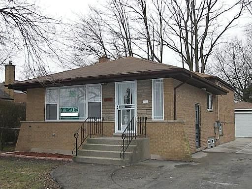 1st image of 16010 Debbie Ln