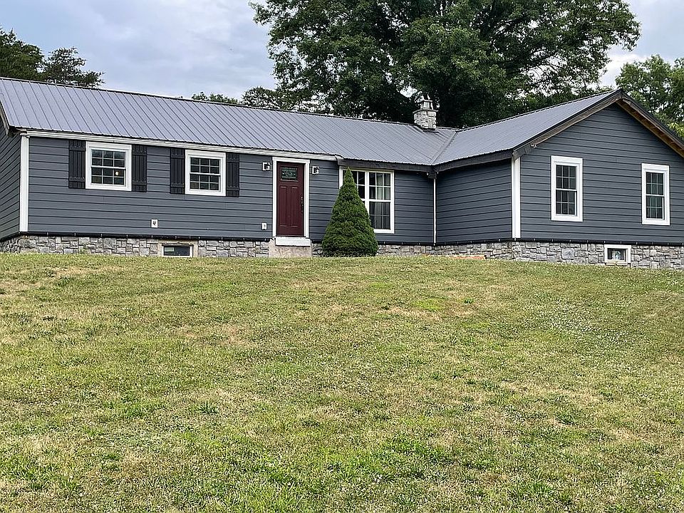 2nd image of 104 Beechcliff Dr