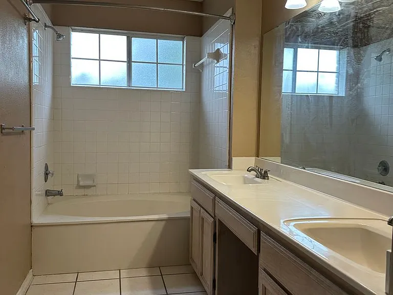 3601 Warbler Ave — Photo 10