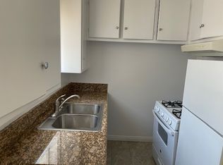 5105 Woodman Ave #10, Sherman Oaks, CA 91423