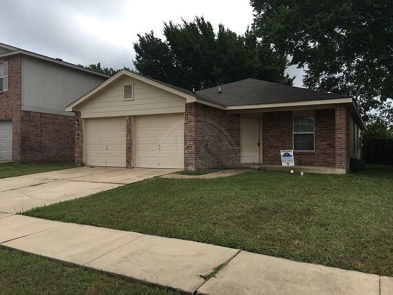 1st image of 3102 Blackburn Dr