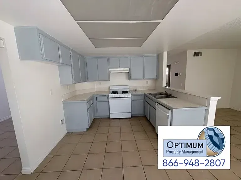 14599 Santa Fe Trl — Photo 10