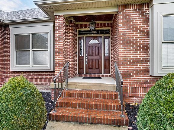 4th image of 543 Acadia Ct