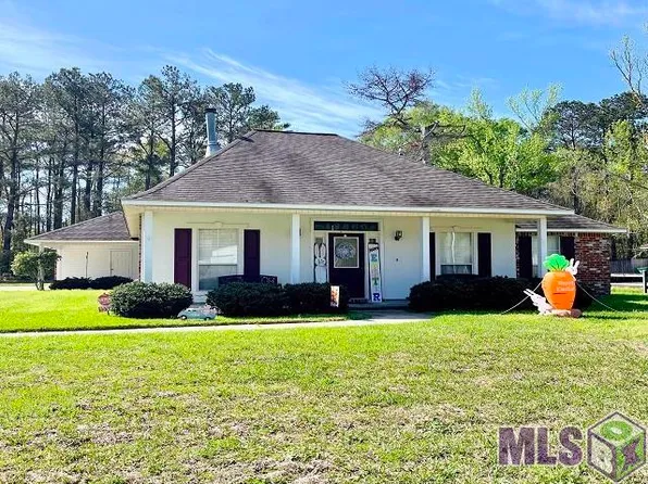 13360 Savannah Dr, Walker, LA 70785