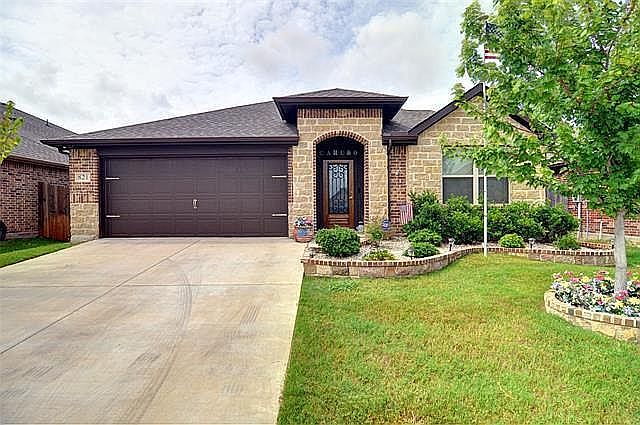 1st image of 821 Woodmark Dr