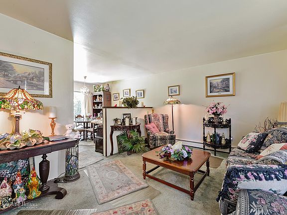 2nd image of 83 Windward Way