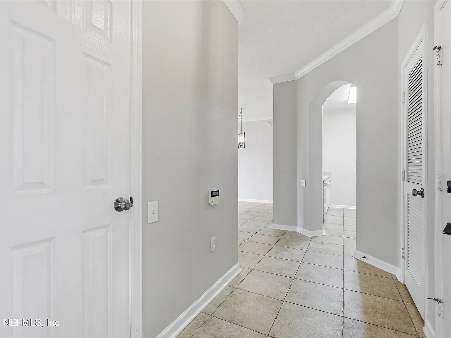 3 bed, 2.0 bath, 1206 sqft, $1,650 — Photo 4