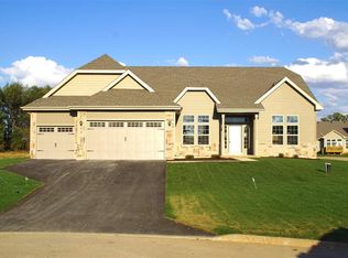 2778 Calais Dr, Belvidere, IL 61008