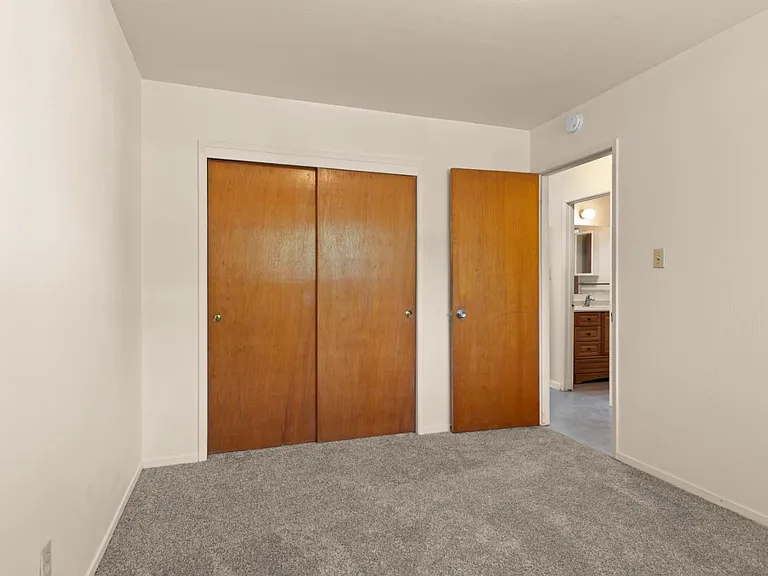 311 7th St #7 — Photo 8