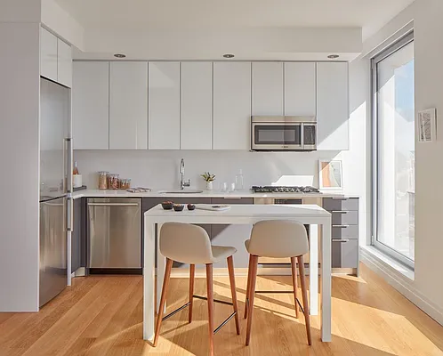 Rented by Two Trees | media 29