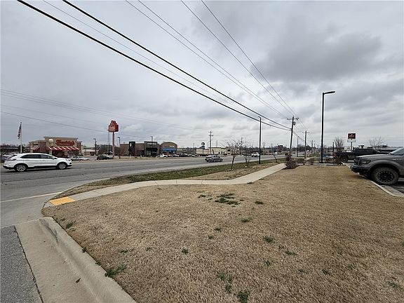 3rd image of E Highway 412/simon Sager 3