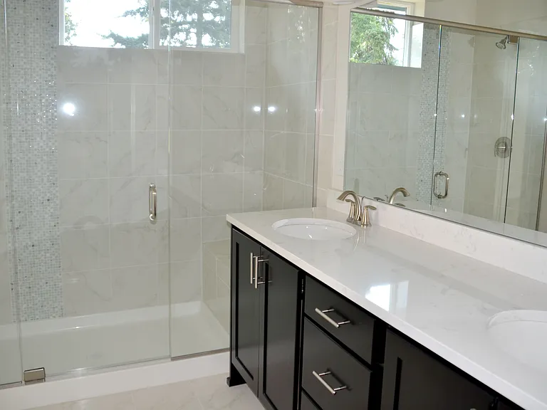 3512 NE 145th St — Photo 7