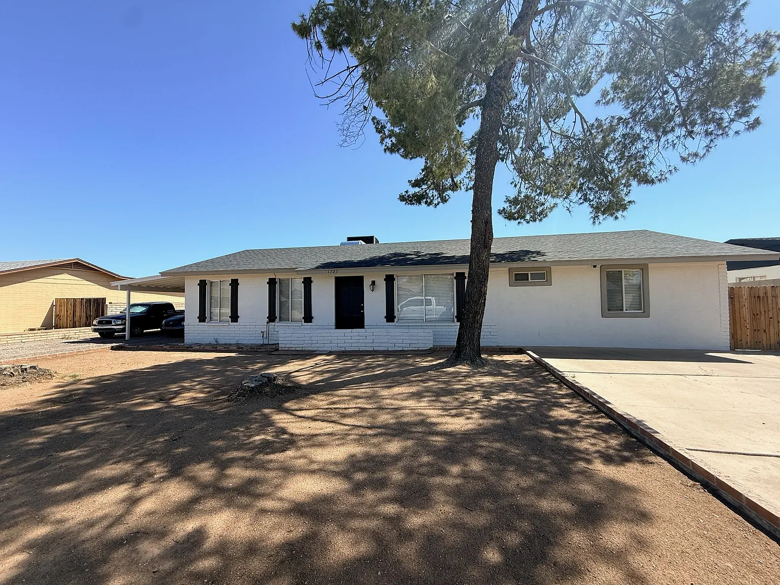 4 bed, 1650 sqft, $2,195 — Photo 2