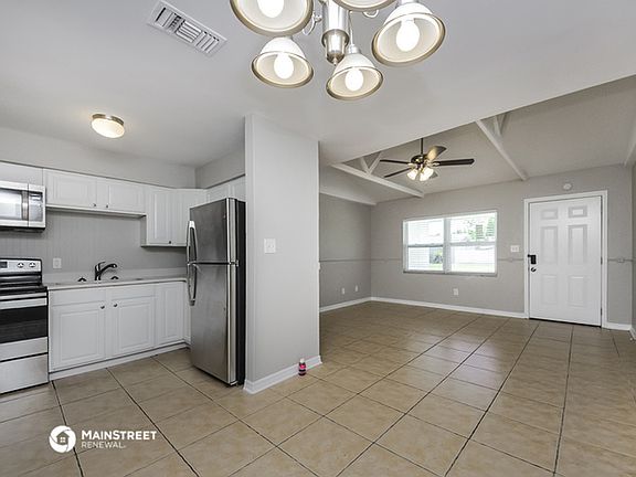 5th image of 201 Citrus Dr