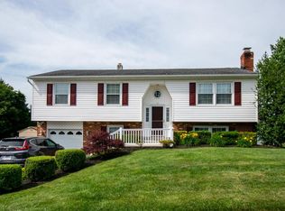 621 Haudie Ann Rd, Upper Chichester, PA 19061