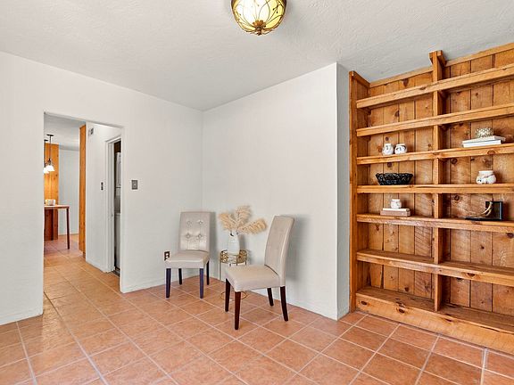 4th image of 435 Gavilan Pl NW