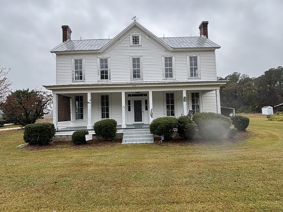 1st image of 800 Lennie Ln