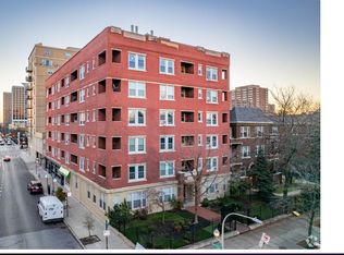 4363 N Kenmore Ave APT 612, Chicago, IL 60613