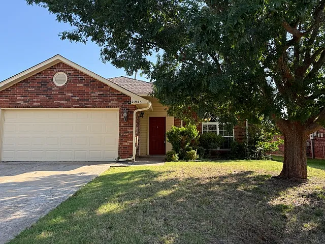 21923 Pleasant Ridge Rd