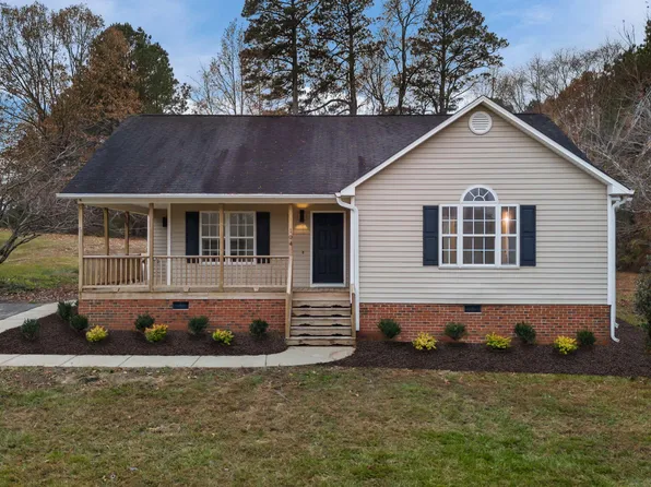 104 Holly Ranch Ct, Willow Spring, NC 27592