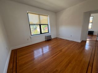 26-05 14th Pl #3A, Astoria, NY 11102