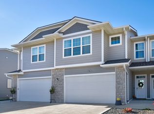 5442 154th Ct, Urbandale, IA 50323