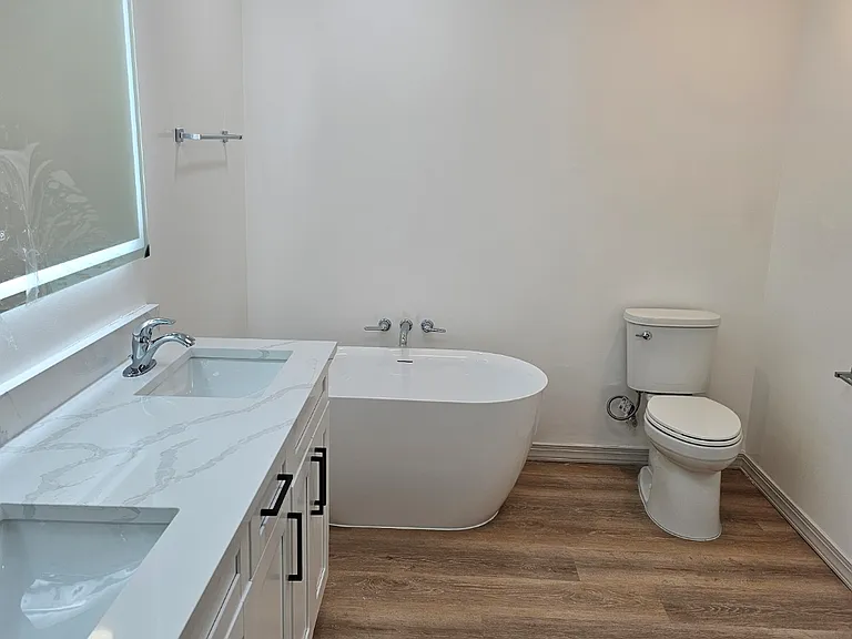 4069 Seminole Point Ct — Photo 6