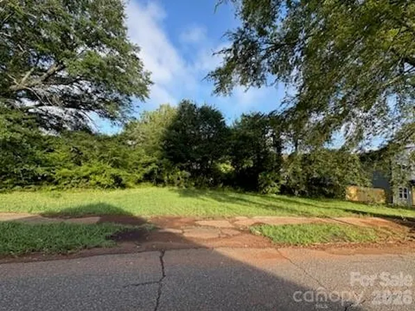 608 Legrand St #58, Shelby, NC 28150