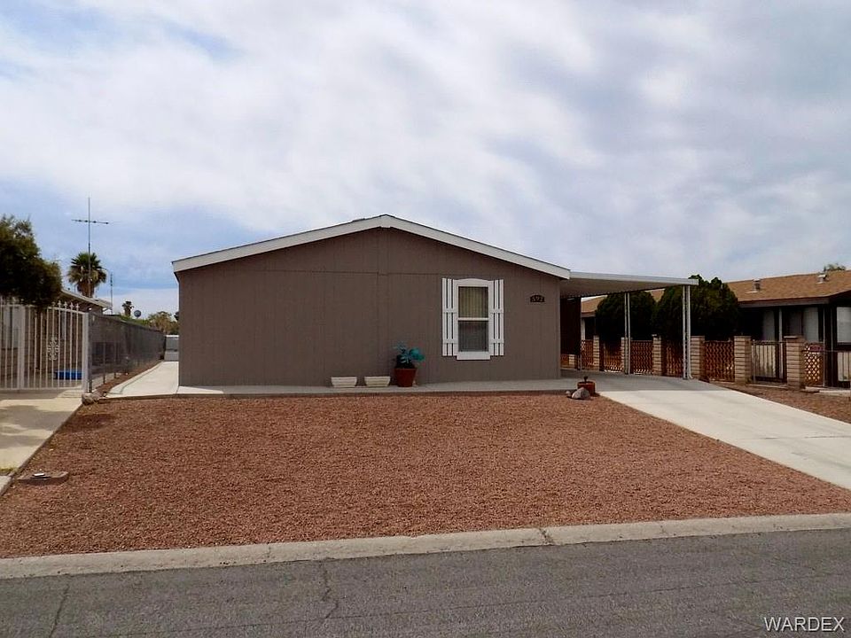 1st image of 592 Riverfront Dr