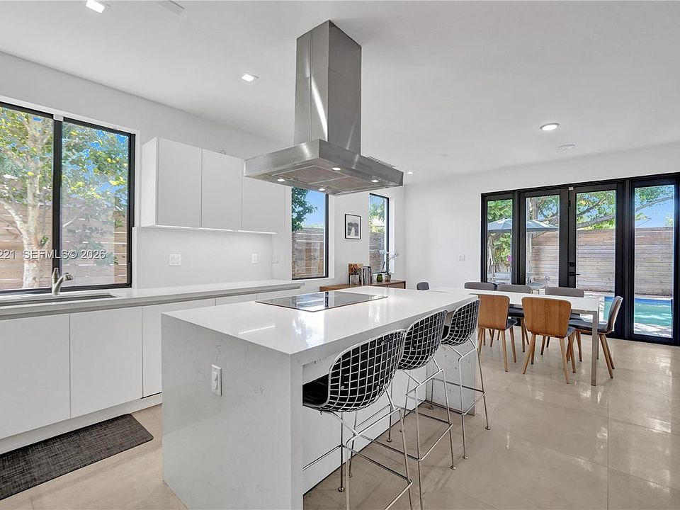 1st image of 3465 SW 3rd Ave