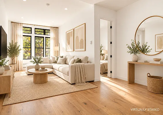 Living room, photo 1