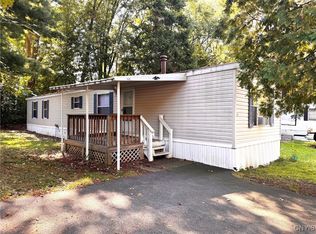 170 Concord Dr, Utica, NY 13502