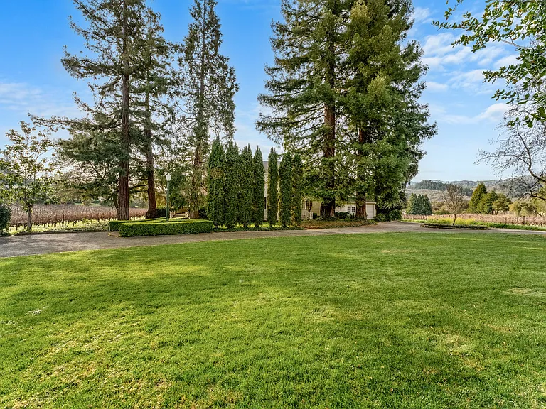 2850 Silverado Trl — Photo 20