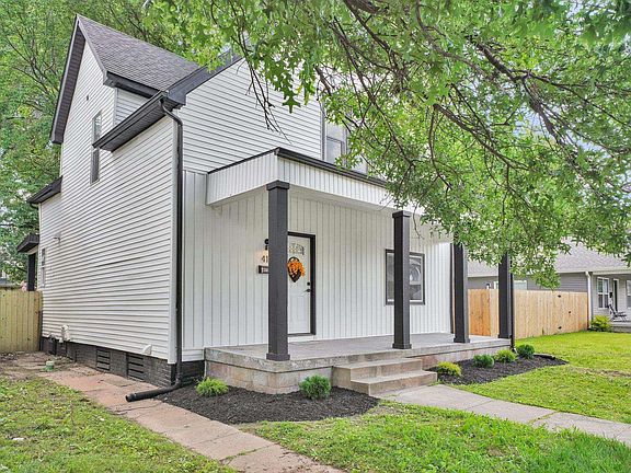 3rd image of 412 S Denby Ave