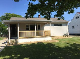 5747 Doris Dr, Brookpark, OH 44142