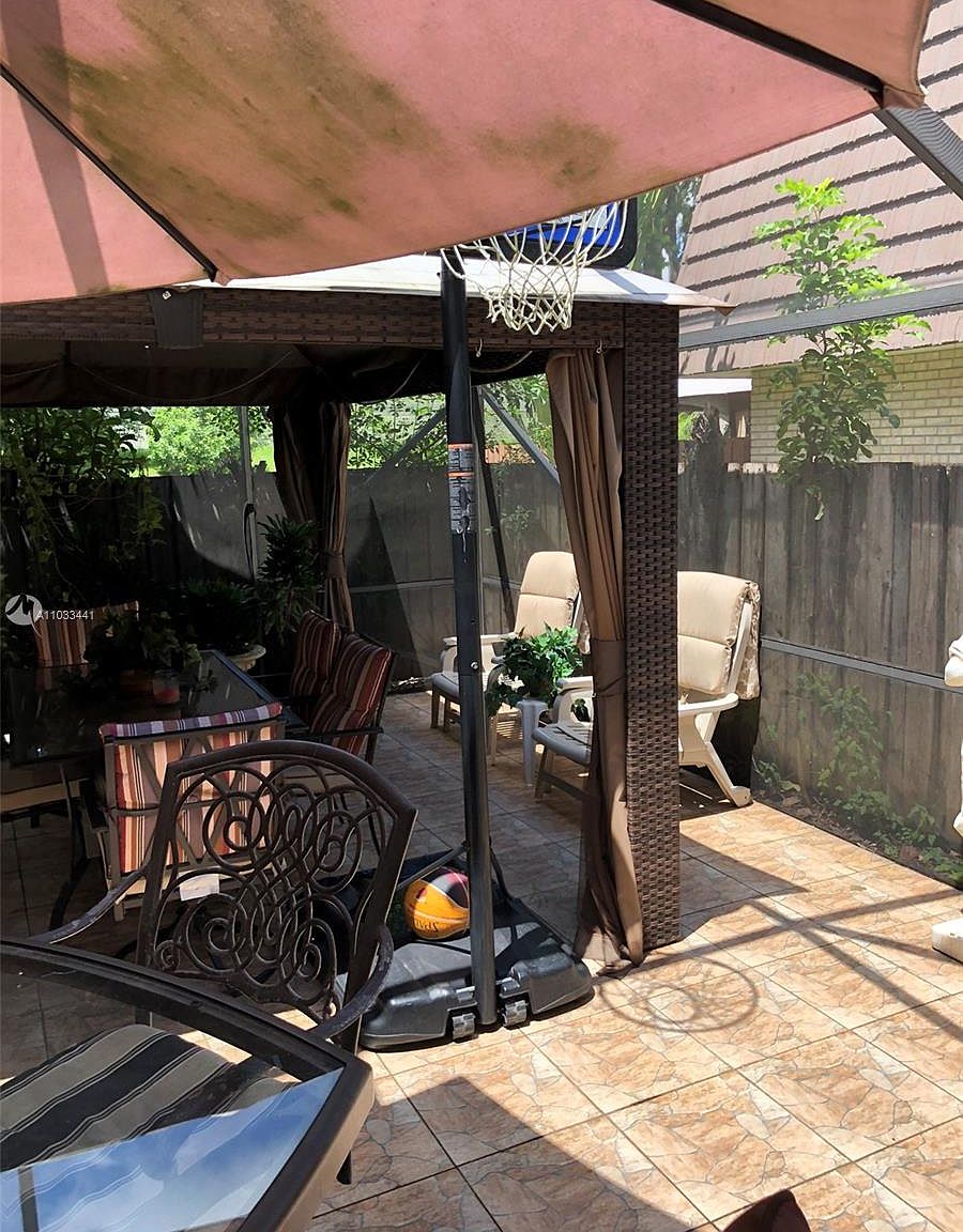 west palm beach outdoor furniture on 7516 75th Way West Palm Beach Fl 33407 Mls A11033441 Zillow