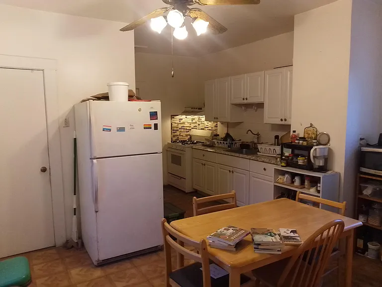 154 Webster Ave #3B — Photo 9