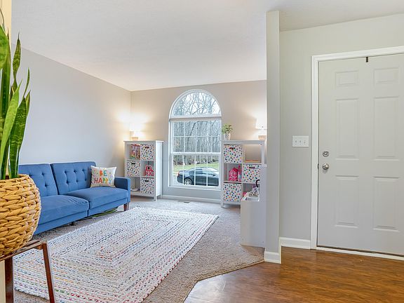 5th image of 6049 Carrbridge Dr