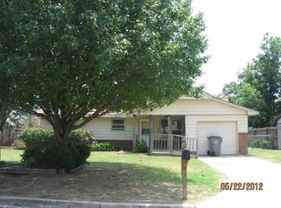 1014 SE Alta Ln, Lawton, OK 73501