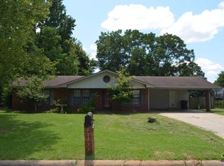 107 Galahad Dr, Warner Robins, GA 31093