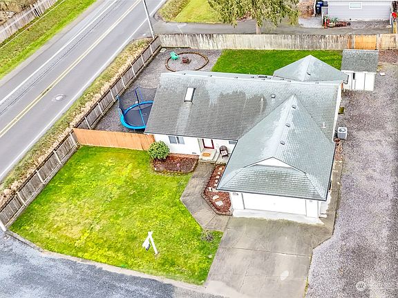 2nd image of 14110 51st Avenue NE