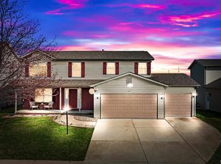 2017 W Miners Dr, Dunlap, IL 61525