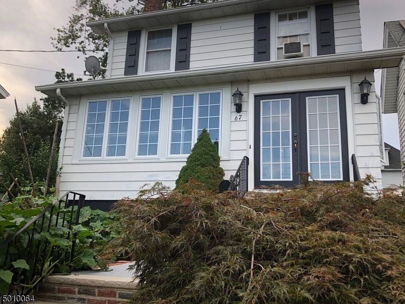 1st image of 67 Linden Ave