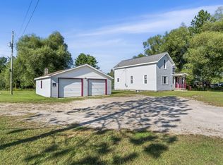 2054 Levering Rd, Cheboygan, MI 49721